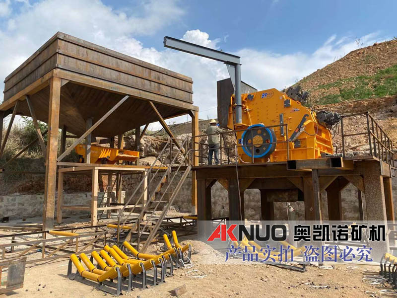 NP20歐版反擊破碎石機在湖南